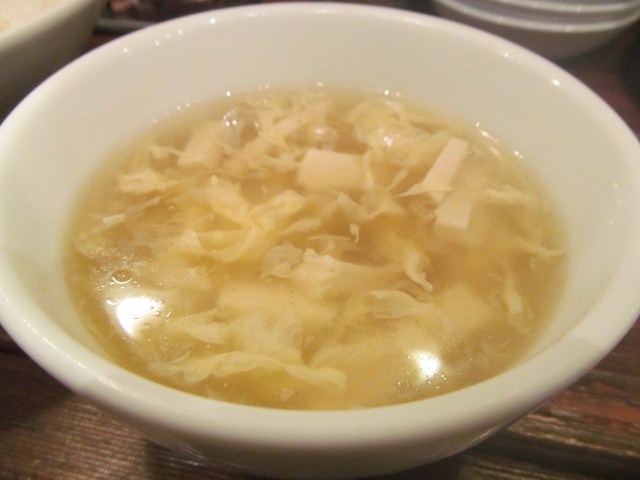 タイガー軒牛レバニラ炒め定食のスープ