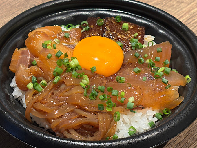 アイランダー2025_4種の島の贅沢海鮮漬け丼_1205_20251109