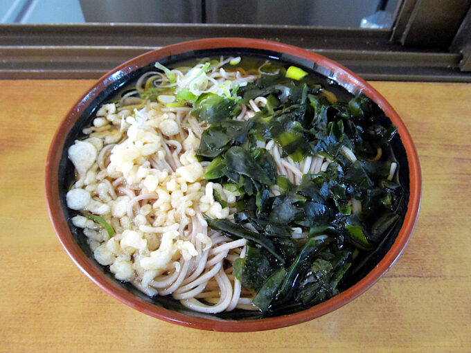 さぬき屋_わかめそば大盛_1205調整後_20260101